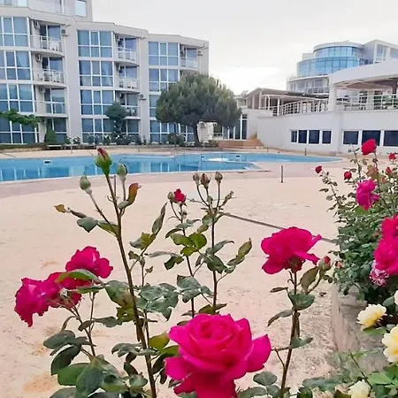 In Atlantis Apartment Burgas